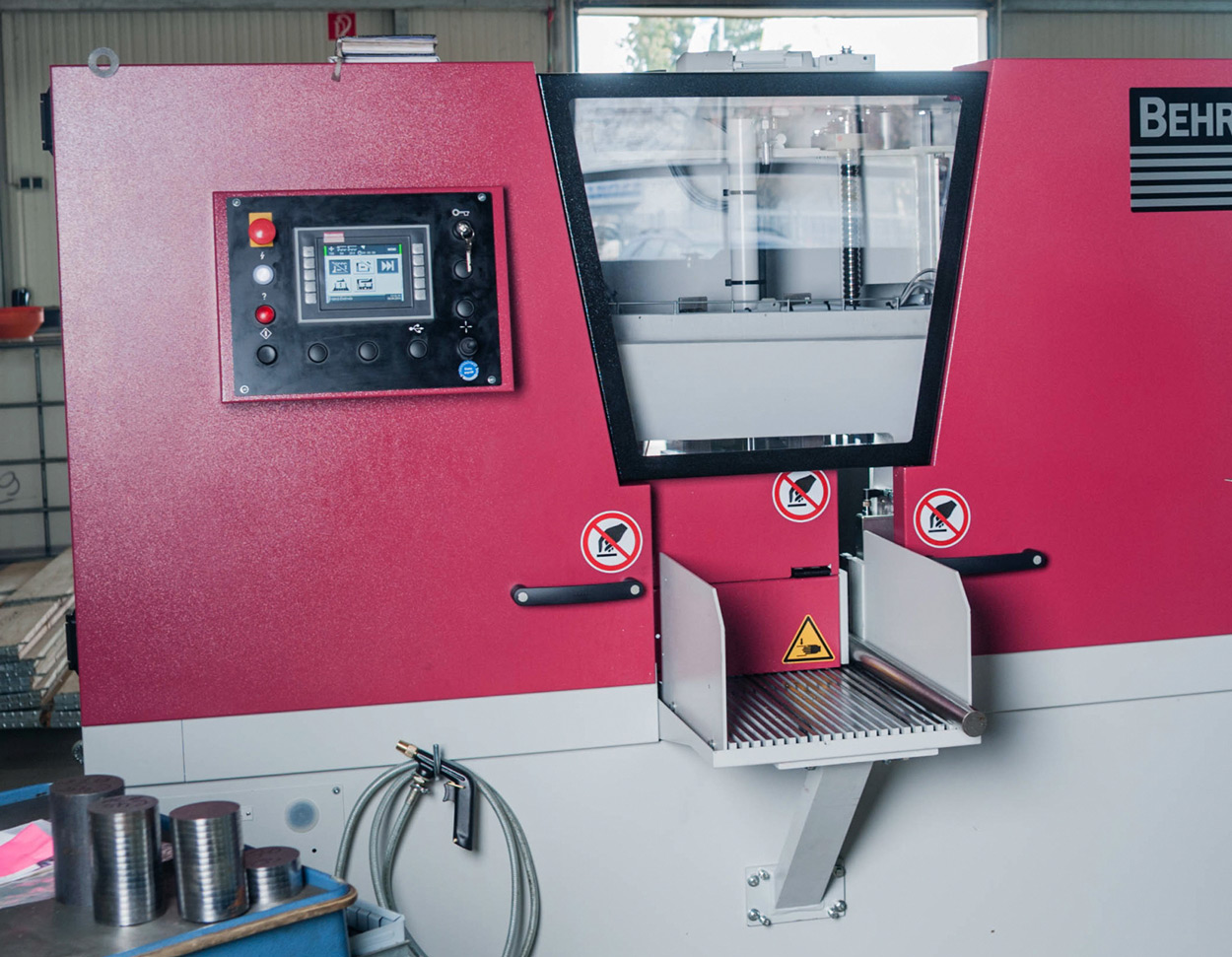 Behringer Saegevollautomat